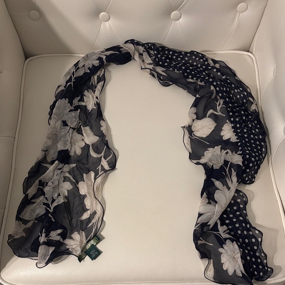 Lauren Ralph Lauren Accessories - Lauren Ralph Lauren Floral 💯 Silk Scarf Black and Cream, polka dots